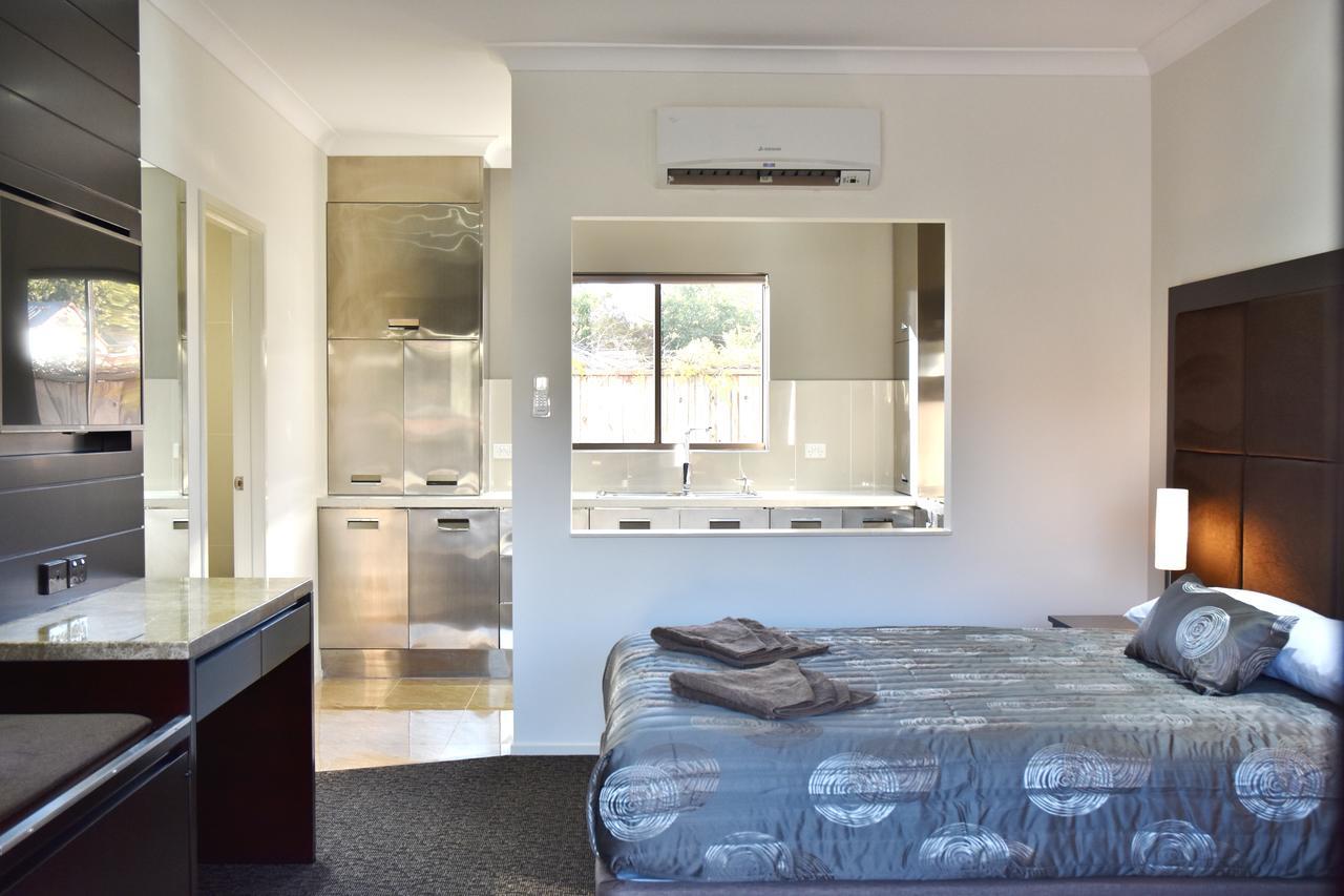 Western Downs Motor Inn Miles Eksteriør bilde