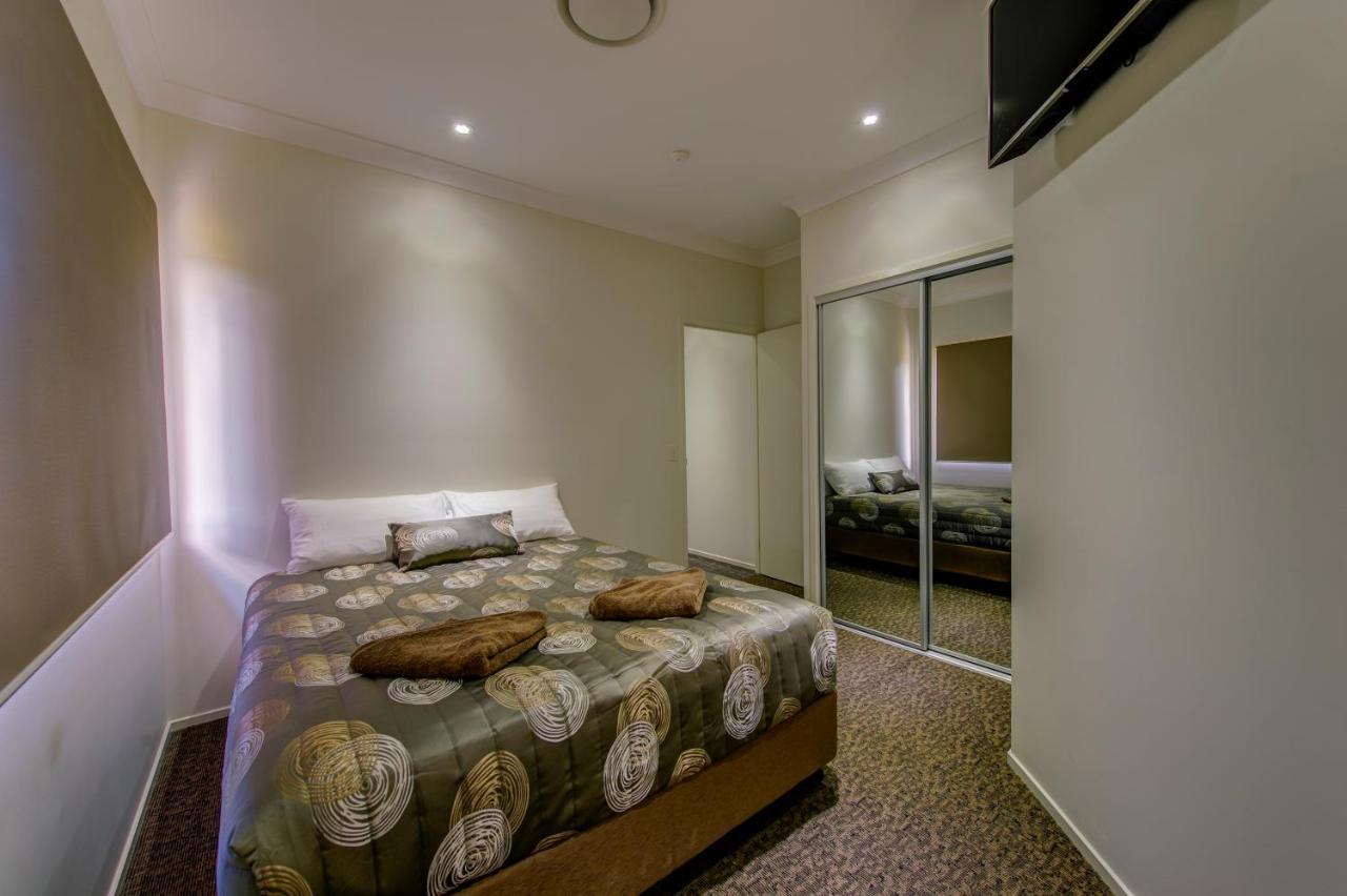 Western Downs Motor Inn Miles Eksteriør bilde
